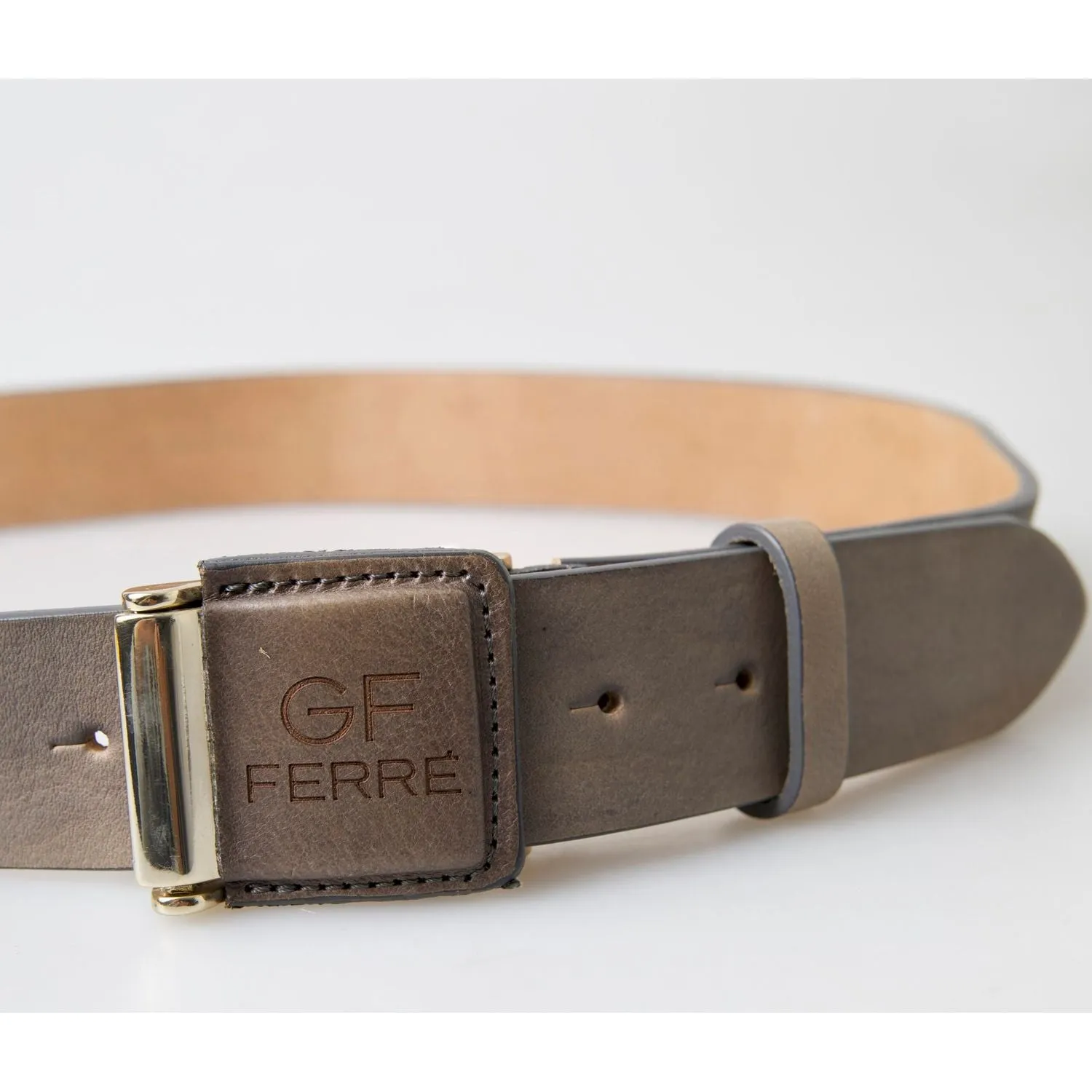 GF Ferre Elegant Leather Fashion Belt with Engraved Buckle