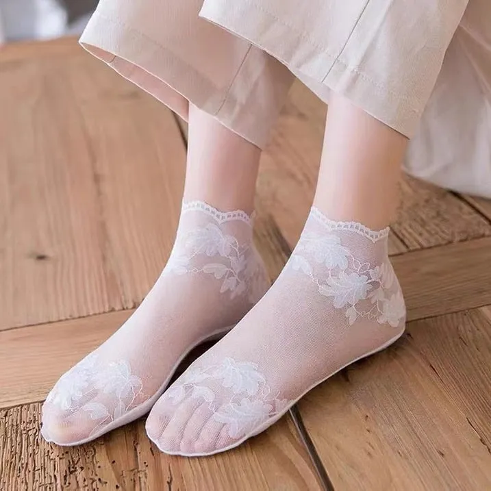 Lightweight Lace Socks